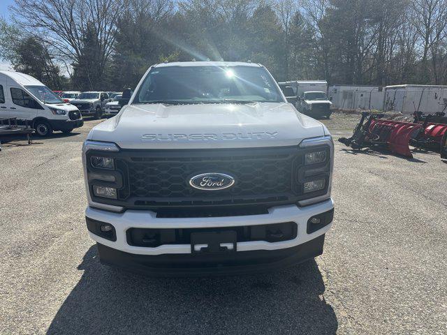 new 2024 Ford F-350 car, priced at $58,999