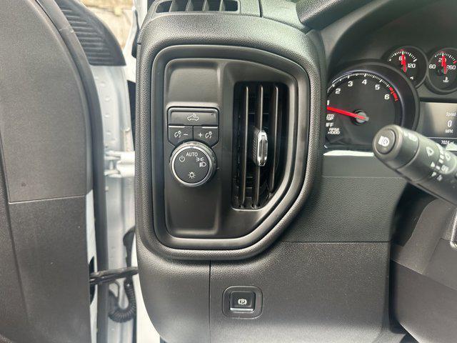 used 2024 Chevrolet Silverado 1500 car, priced at $34,995