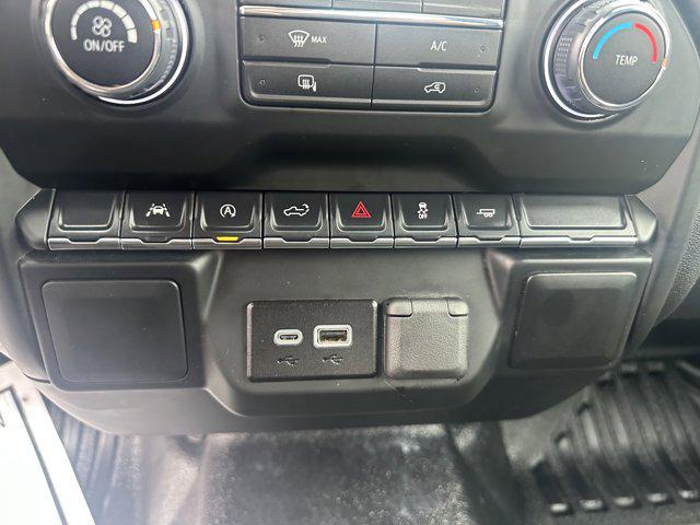 used 2024 Chevrolet Silverado 1500 car, priced at $34,995
