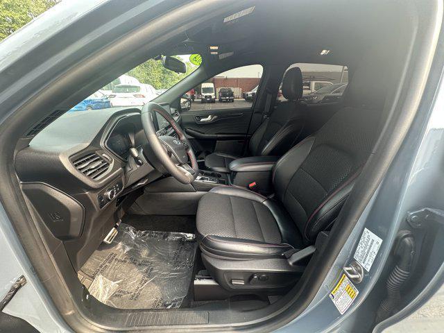 used 2024 Ford Escape car, priced at $26,999