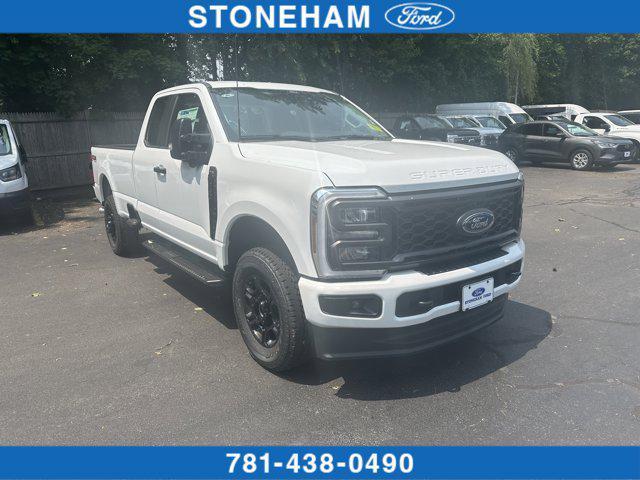 new 2025 Ford F-350 car