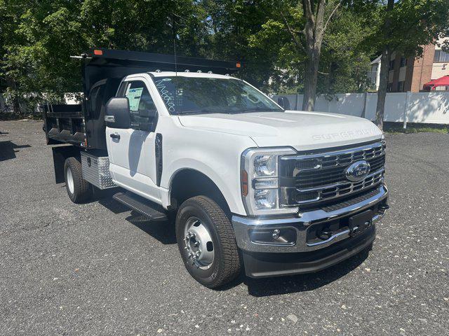 new 2025 Ford F-350 car, priced at $76,810
