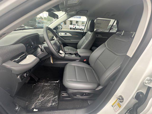 new 2025 Ford Explorer car, priced at $47,040