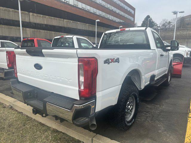 new 2024 Ford F-350 car, priced at $52,376