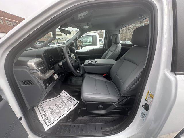 new 2024 Ford F-350 car, priced at $52,376