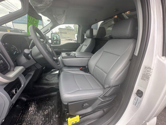 new 2024 Ford F-350 car, priced at $67,890