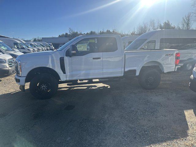 new 2024 Ford F-350 car, priced at $57,999