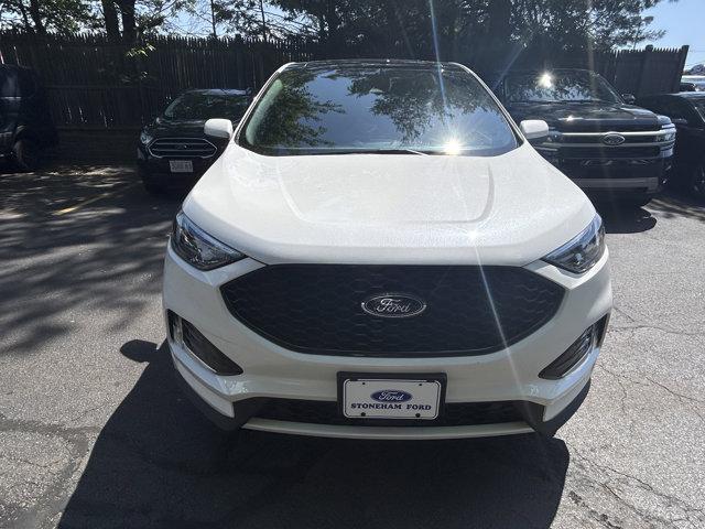 used 2022 Ford Edge car, priced at $34,995