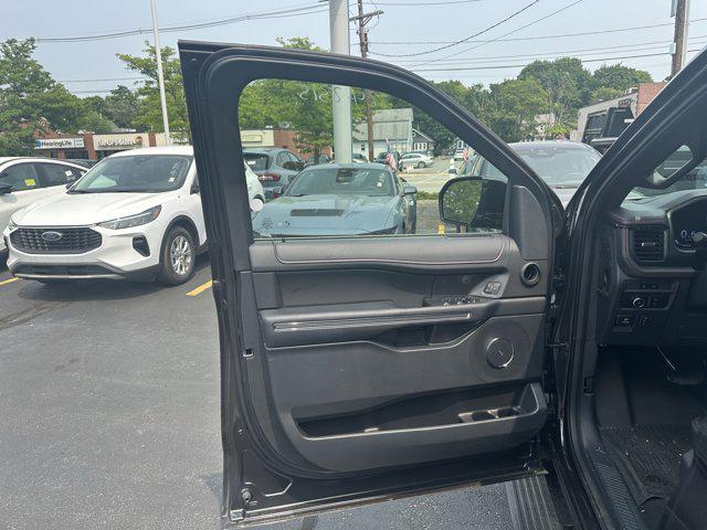 new 2024 Ford Expedition car, priced at $78,516