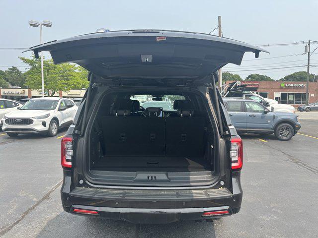 new 2024 Ford Expedition car, priced at $78,516