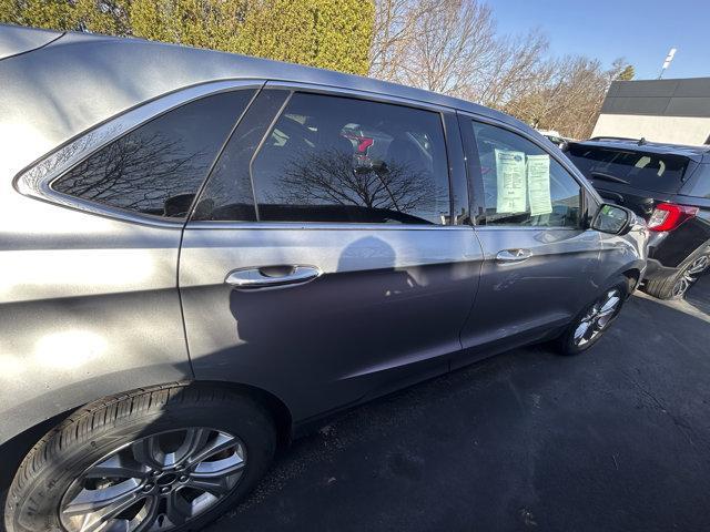 used 2024 Ford Edge car, priced at $36,995