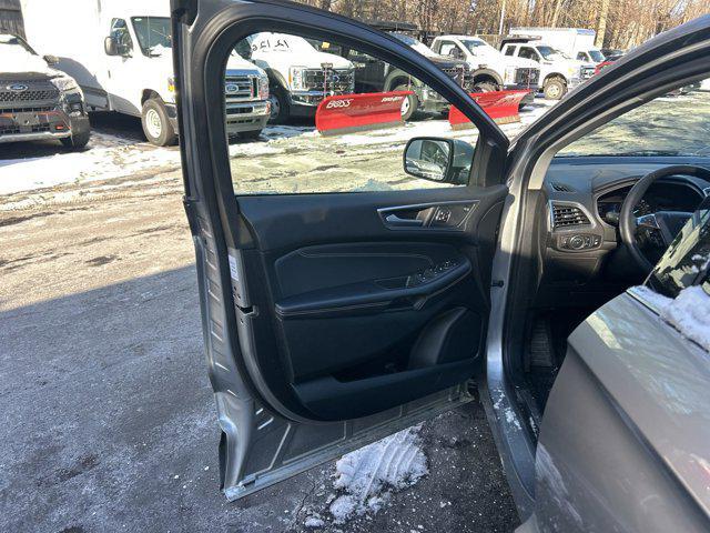 used 2024 Ford Edge car, priced at $36,995