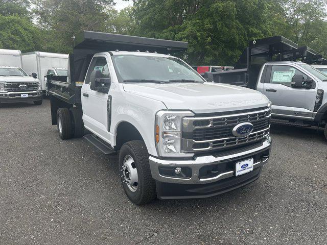 new 2024 Ford F-350 car, priced at $68,299