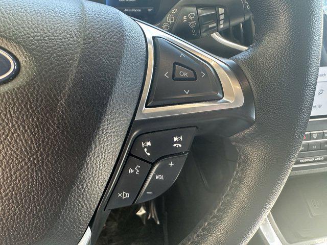 used 2022 Ford Edge car, priced at $29,995