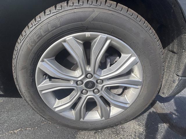 used 2024 Ford Edge car, priced at $29,999