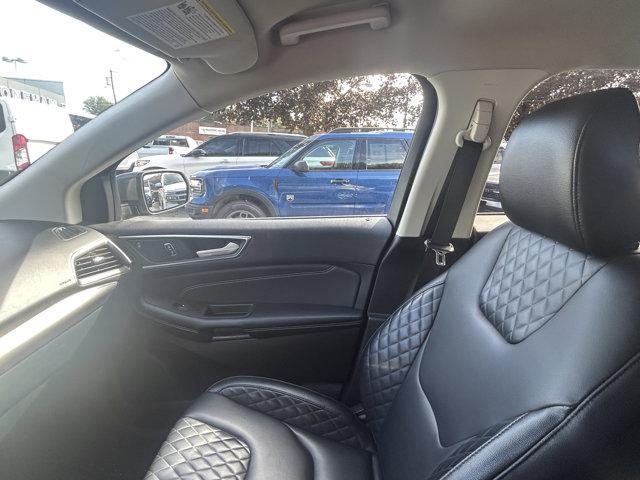 used 2024 Ford Edge car, priced at $29,999