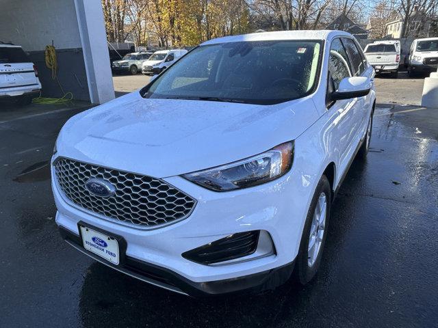 used 2024 Ford Edge car