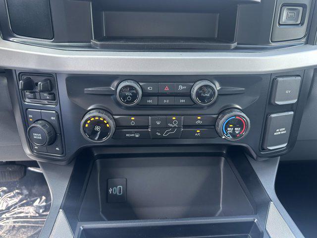 new 2025 Ford F-350 car, priced at $61,995