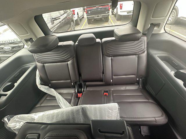 new 2025 Ford Expedition car