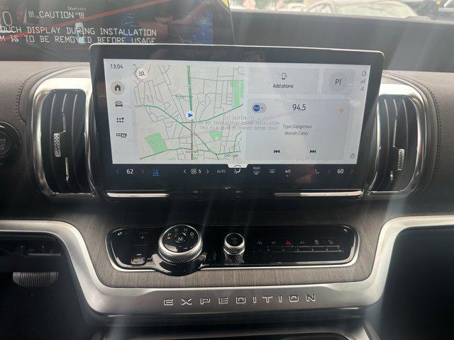 new 2025 Ford Expedition car