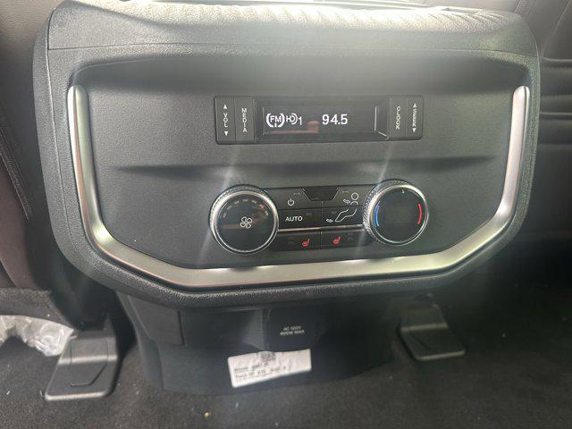 new 2025 Ford Expedition car