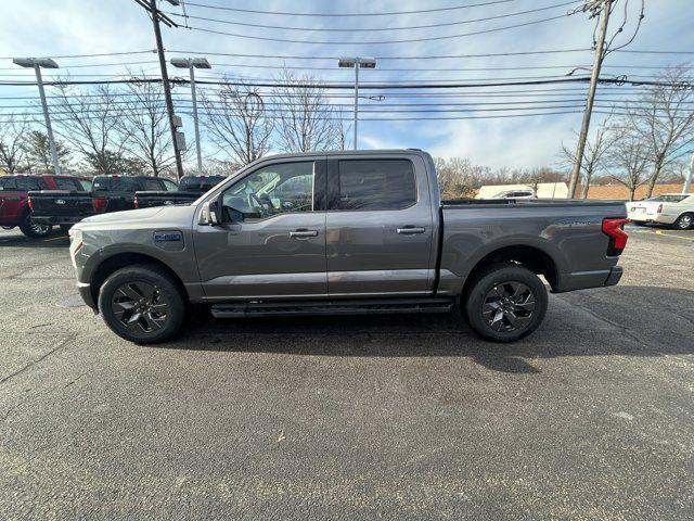 new 2025 Ford F-150 Lightning car