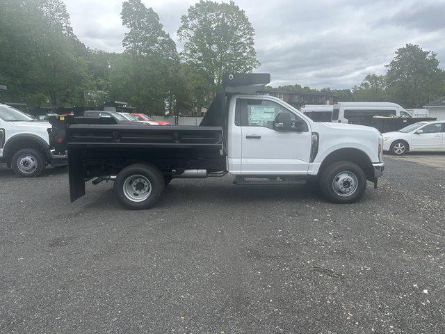 new 2025 Ford F-350 car, priced at $75,440