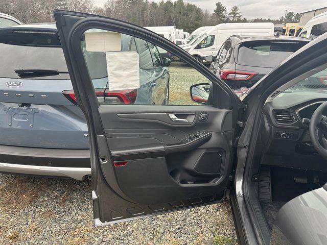 new 2024 Ford Escape car, priced at $37,222