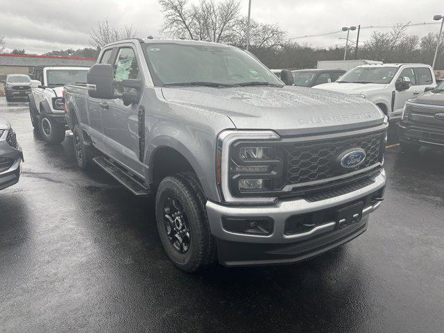 new 2024 Ford F-350 car, priced at $58,900