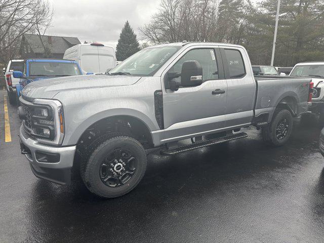 new 2024 Ford F-350 car, priced at $58,900