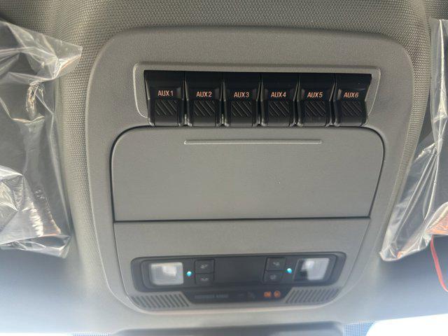 new 2025 Ford F-350 car, priced at $75,440