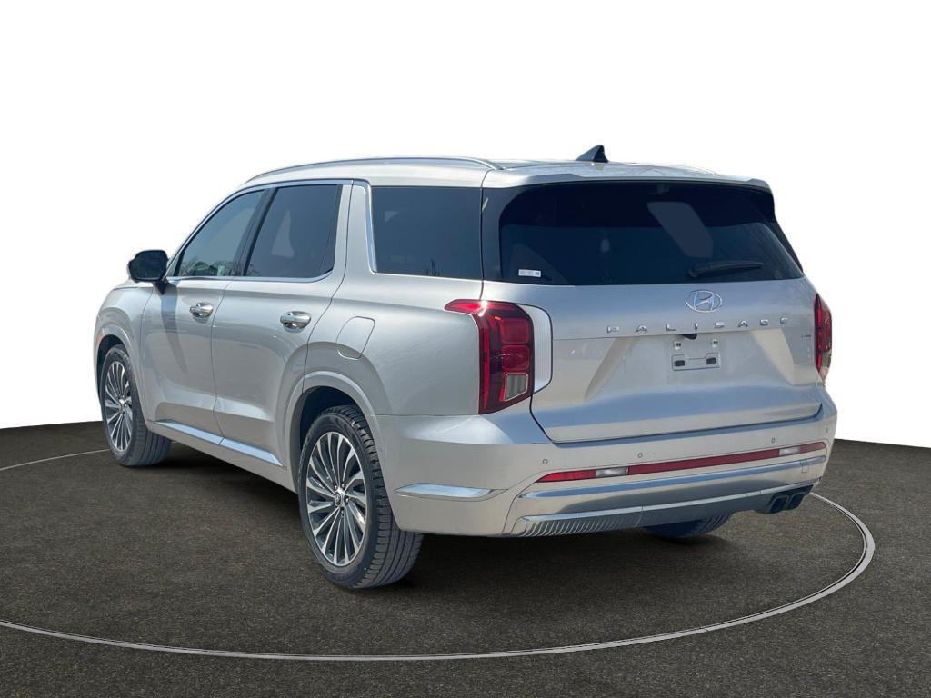 used 2024 Hyundai Palisade car, priced at $42,950