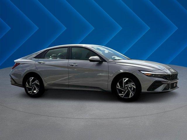 new 2025 Hyundai Elantra car, priced at $25,289