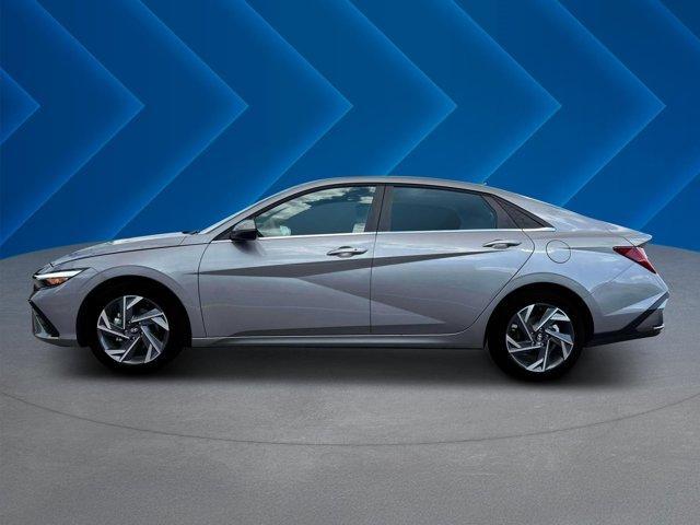 new 2025 Hyundai Elantra car, priced at $25,289