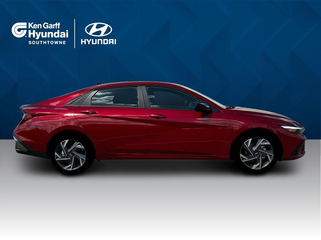 new 2025 Hyundai Elantra car, priced at $25,185