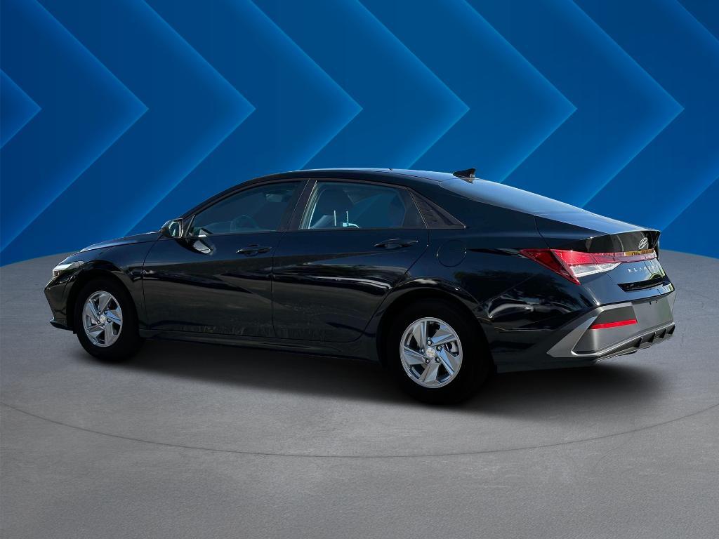 new 2025 Hyundai Elantra car, priced at $22,248