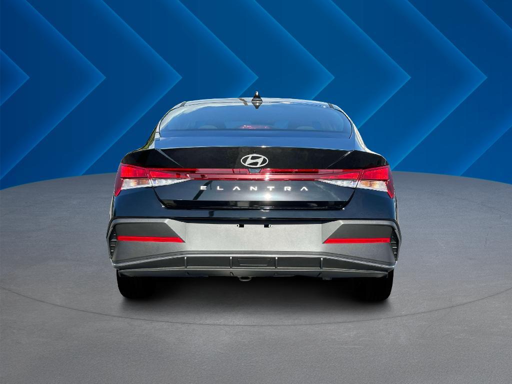 new 2025 Hyundai Elantra car, priced at $22,248