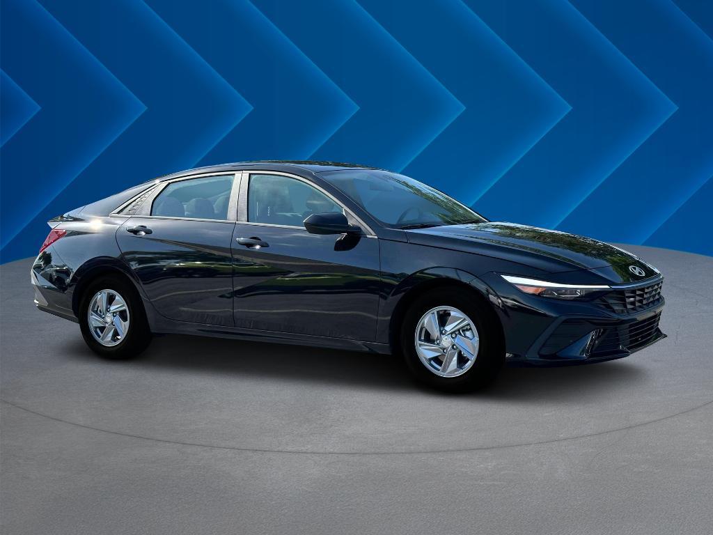 new 2025 Hyundai Elantra car, priced at $22,248