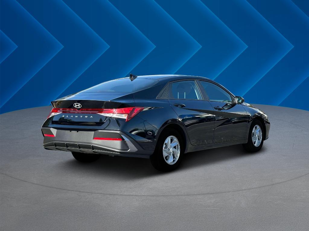 new 2025 Hyundai Elantra car, priced at $22,248