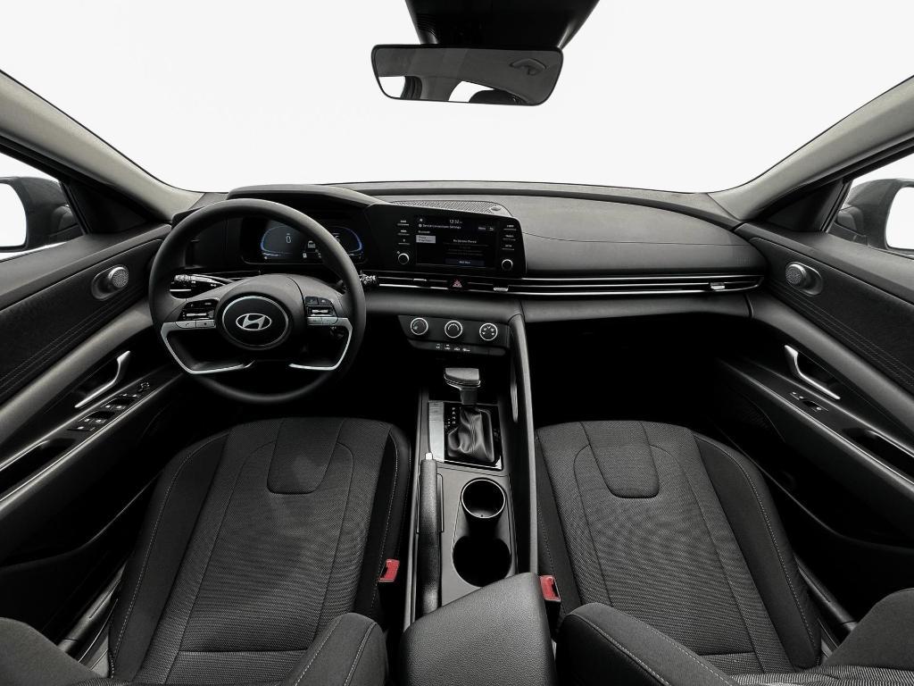new 2025 Hyundai Elantra car, priced at $22,248
