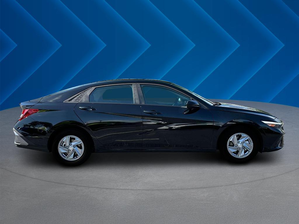 new 2025 Hyundai Elantra car, priced at $22,248