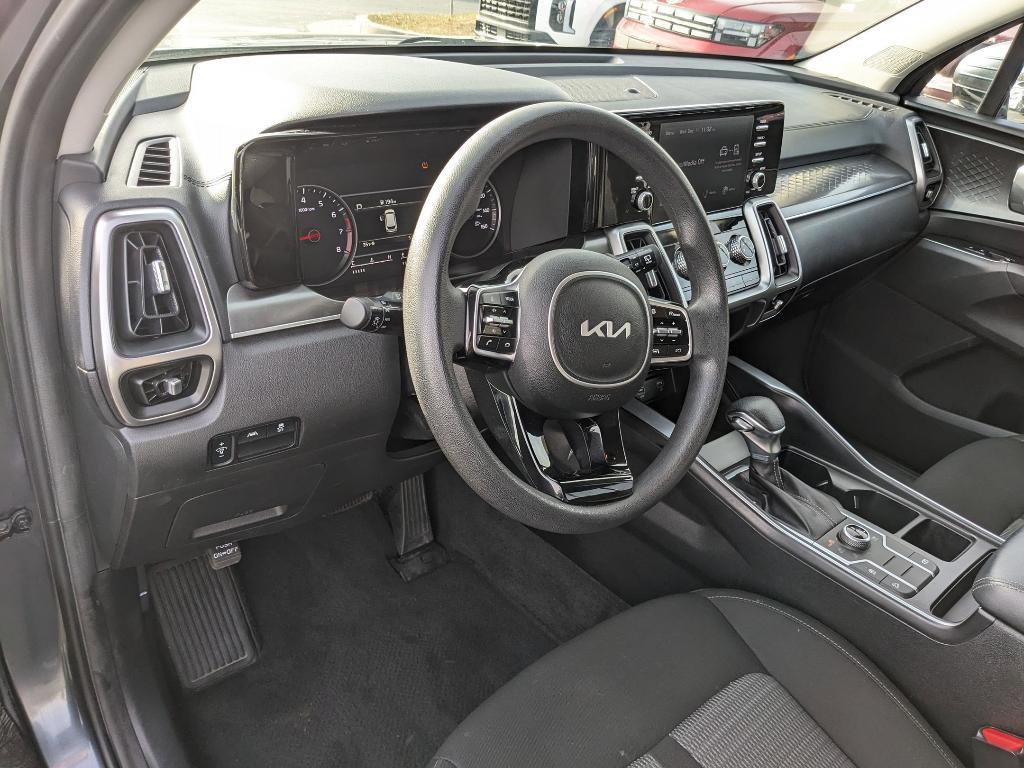 used 2022 Kia Sorento car, priced at $21,456