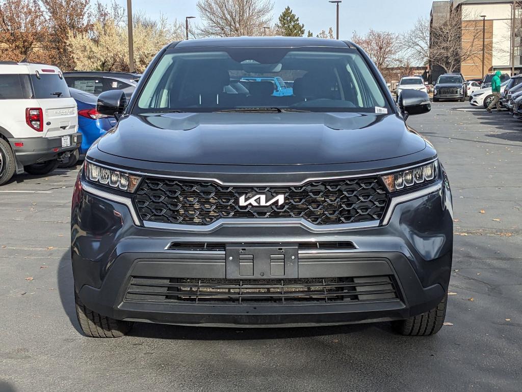 used 2022 Kia Sorento car, priced at $21,456