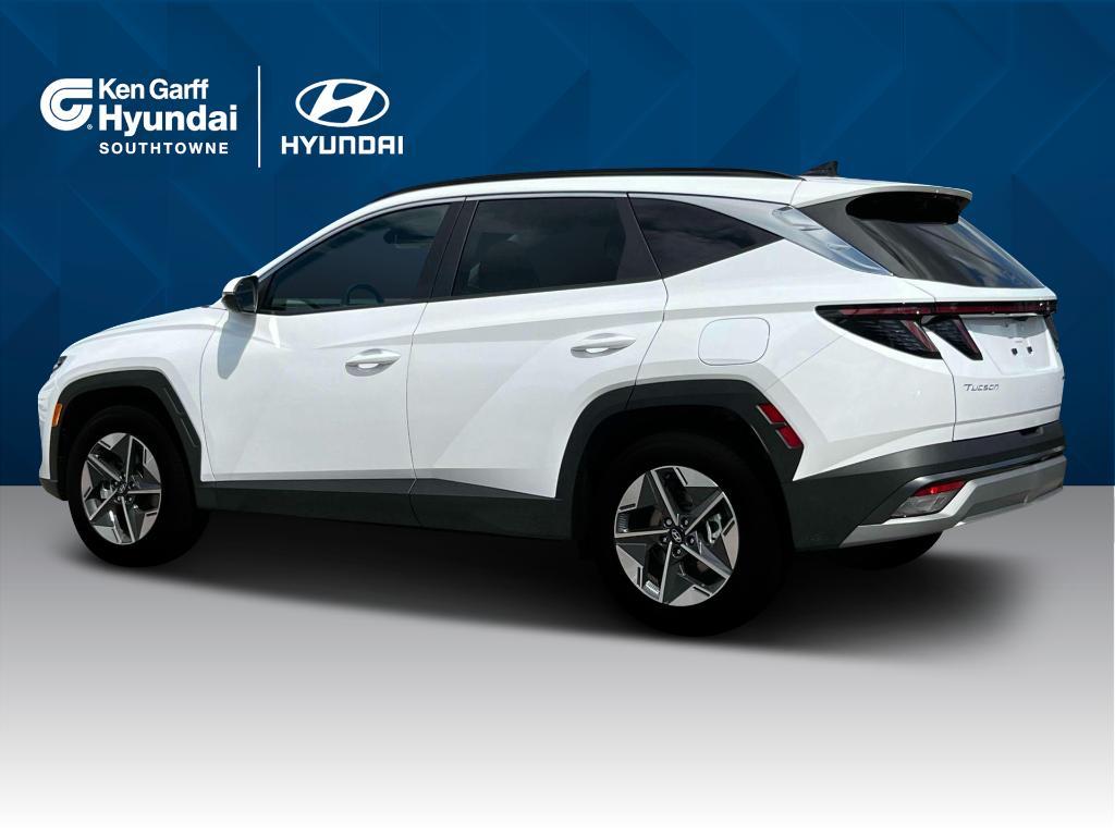 new 2025 Hyundai TUCSON Hybrid car, priced at $37,820