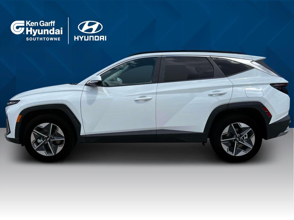 new 2025 Hyundai TUCSON Hybrid car, priced at $37,820