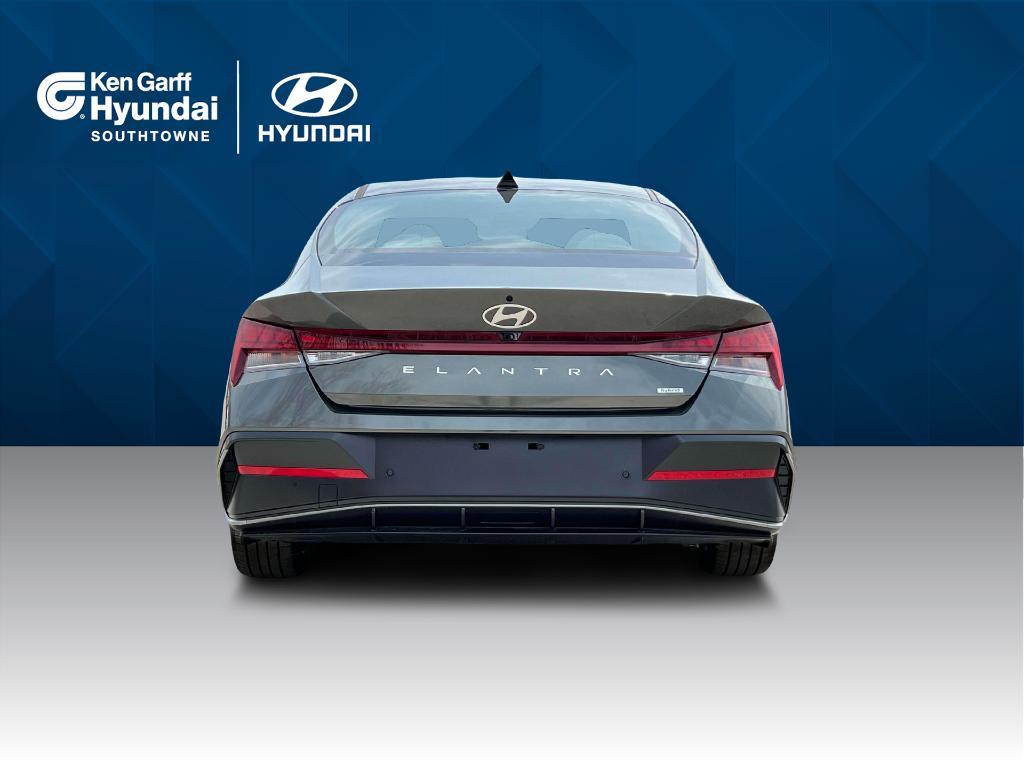 new 2025 Hyundai Elantra HEV car, priced at $31,450