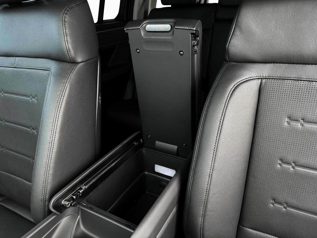 new 2025 Hyundai SANTA FE HEV car, priced at $46,286