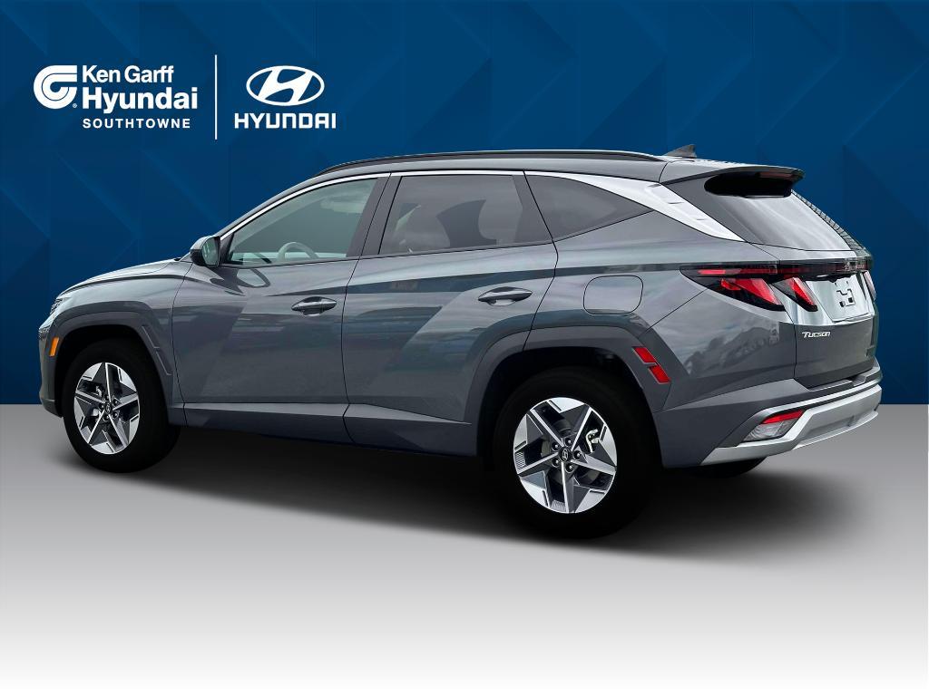 new 2025 Hyundai Tucson car, priced at $31,404