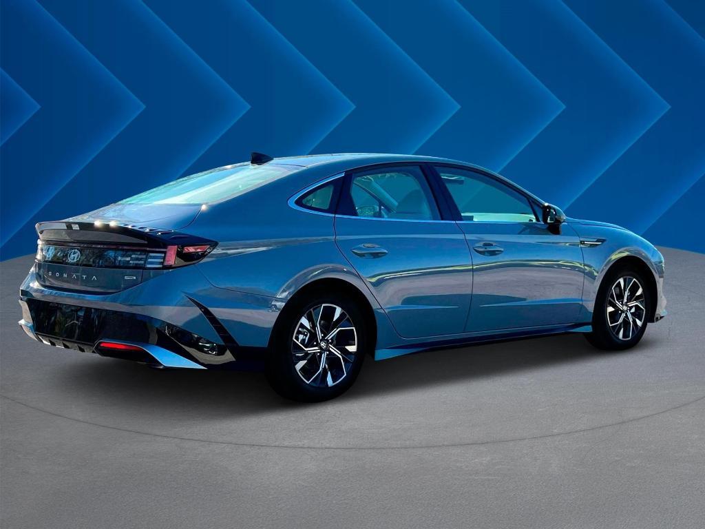 new 2025 Hyundai Sonata car, priced at $28,990