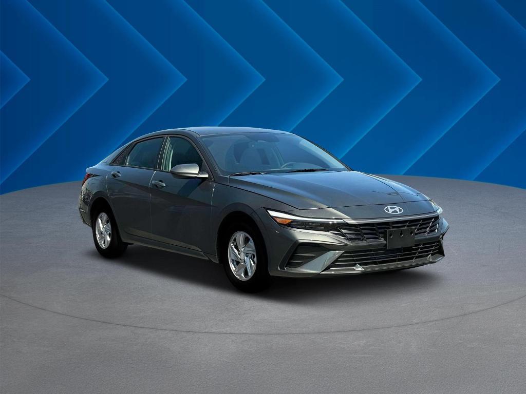 new 2025 Hyundai Elantra car, priced at $22,312